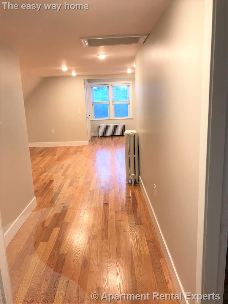 28 Fairmount Ave, Teele Square