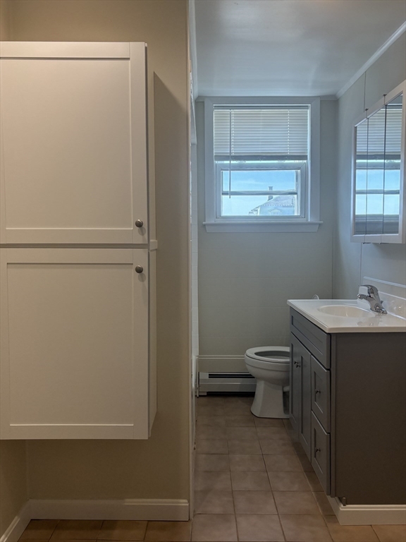 40 Orient Ave, Boston