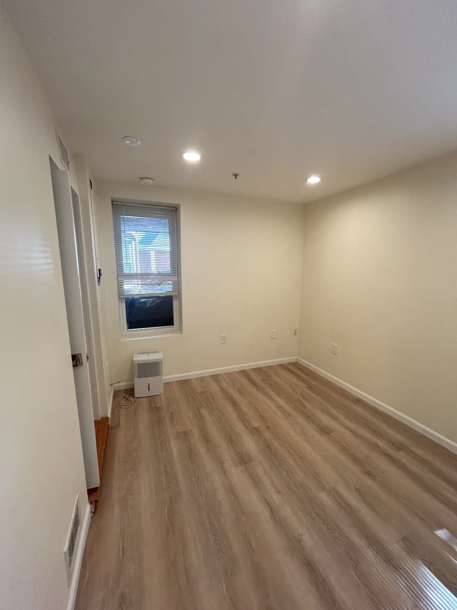 1801 Beacon St, Brookline