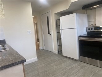 75 Lexington St, Watertown