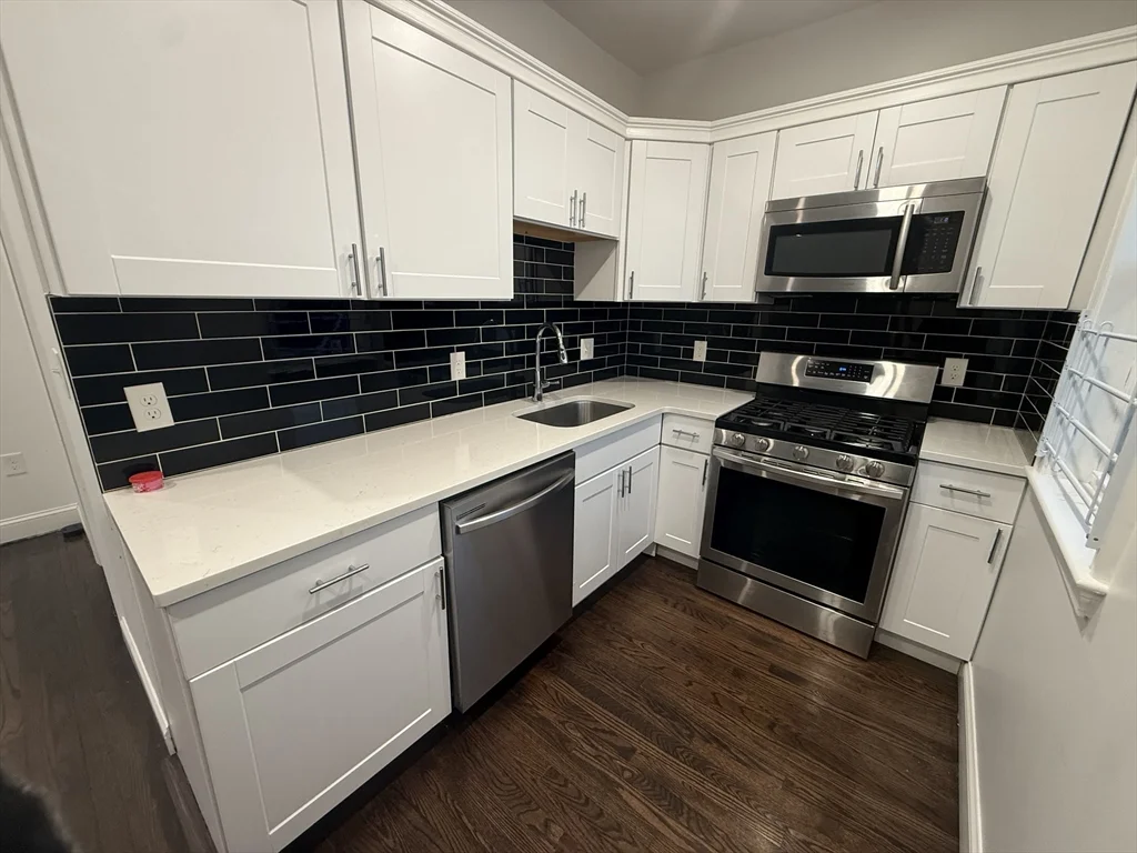 112 Hollingsworth St, Lynn