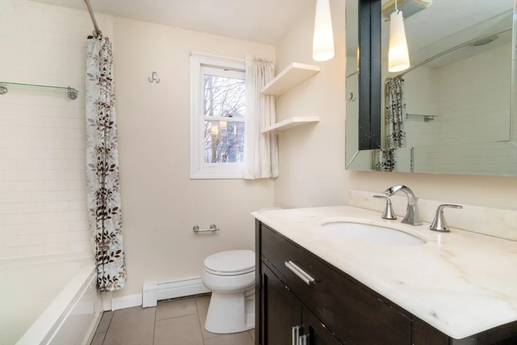 82 Glendower Rd, Roslindale