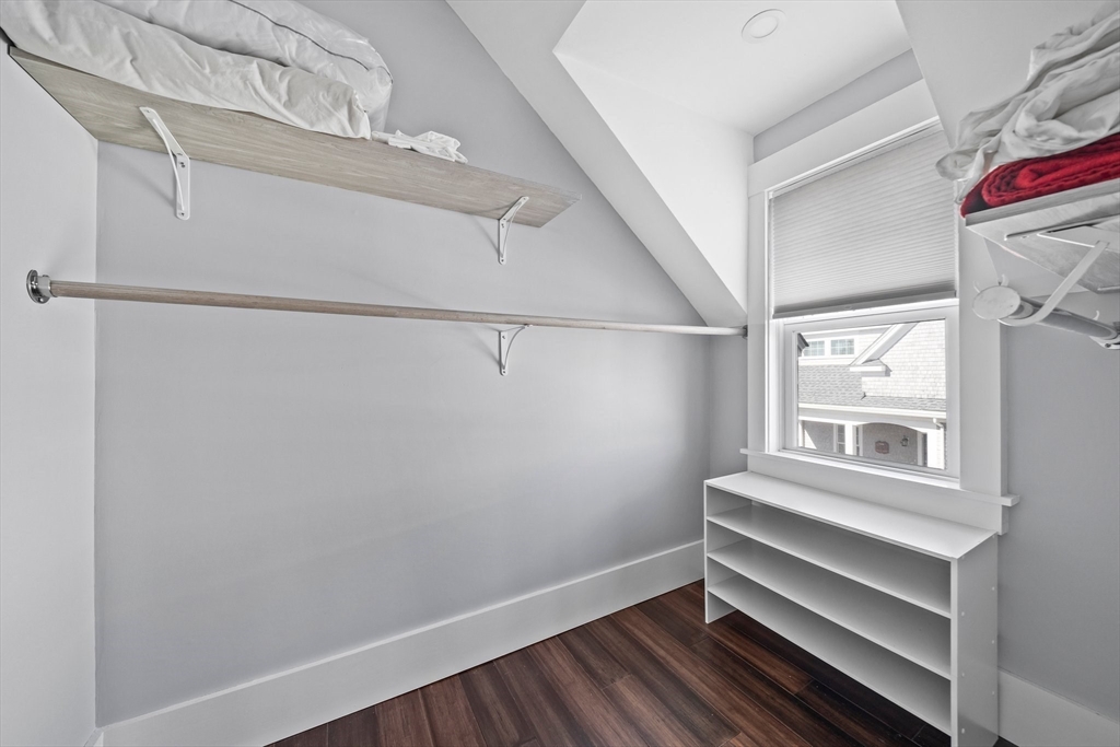 61 Gurnet Rd, Duxbury