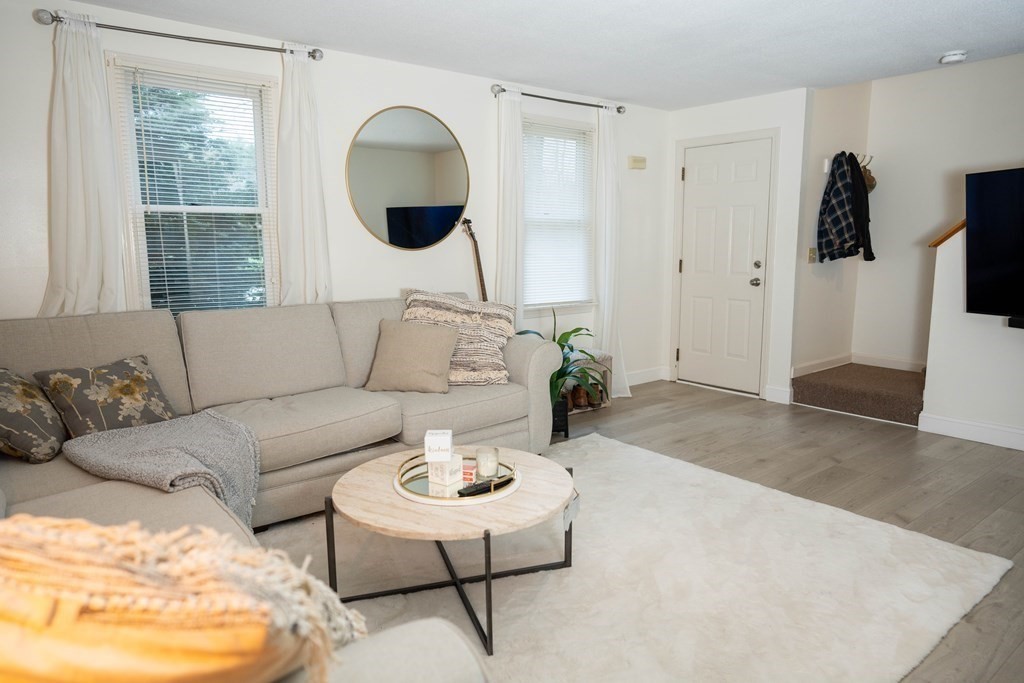 465 Nashua Rd, Groton