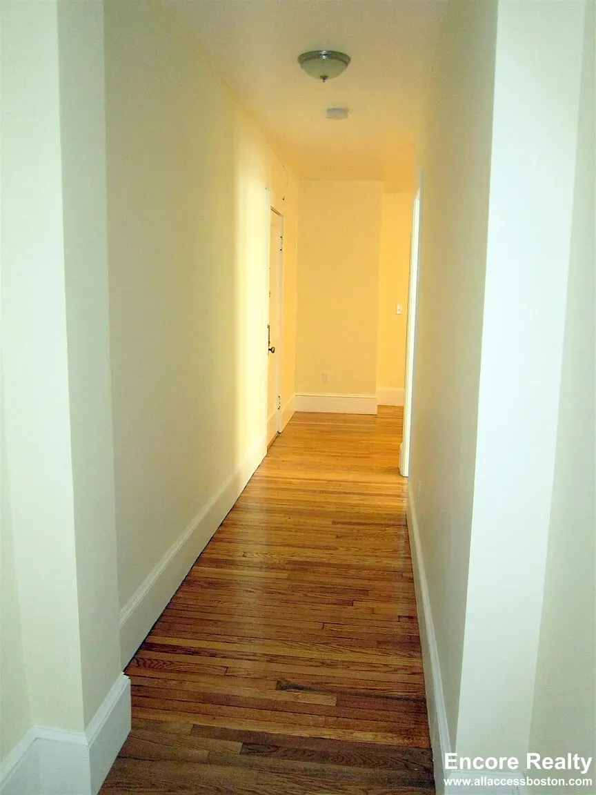 155 Summer St, Spring Hill