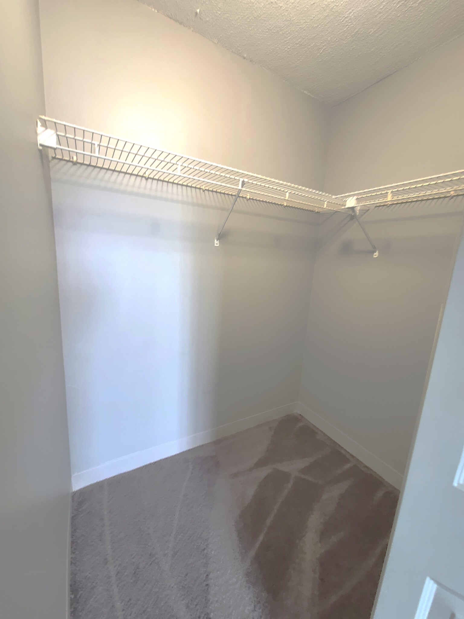 100 Ocean View Dr, Dorchester