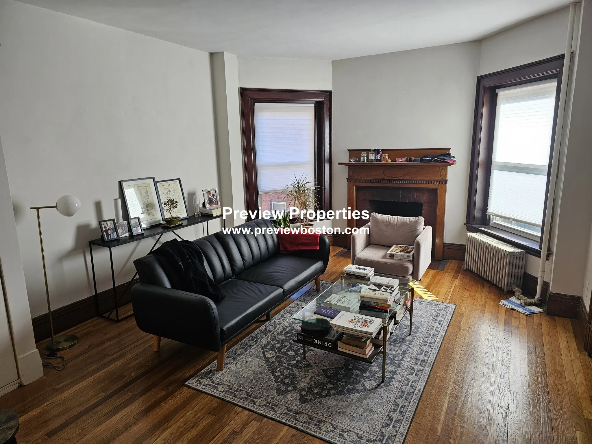 849 Beacon St, Fenway