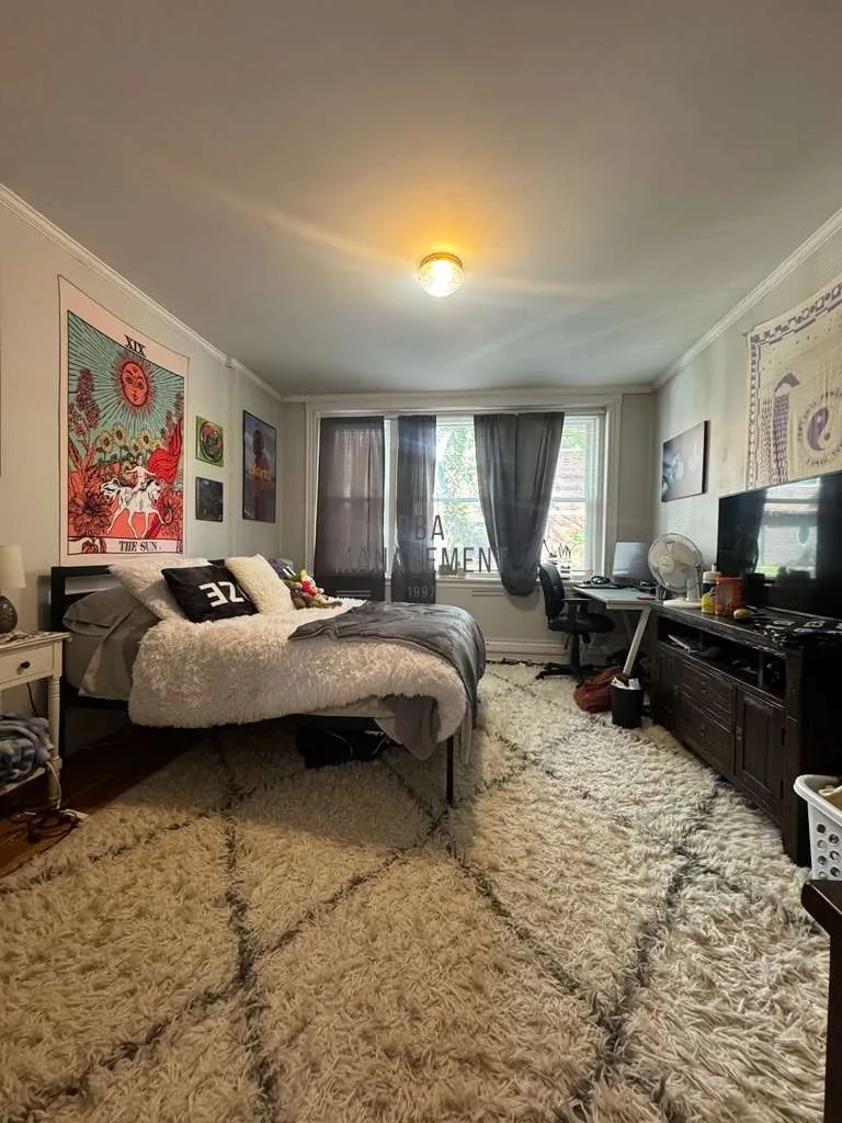 98 Strathmore Rd, Brighton