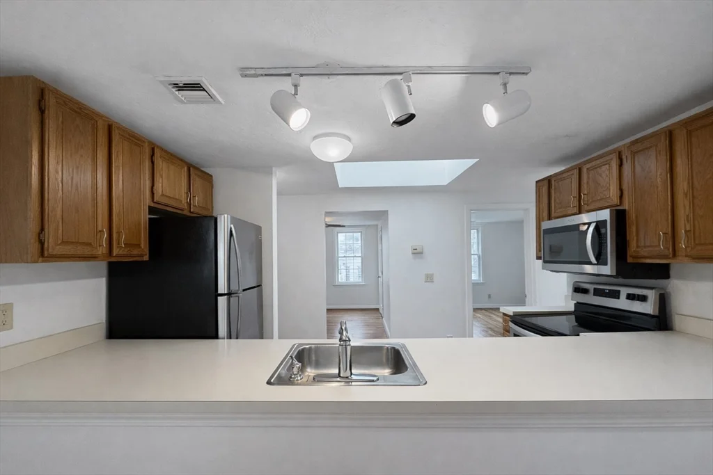 78 Dalby St, Nonantum