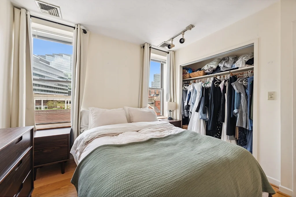 5 Grove St, Beacon Hill