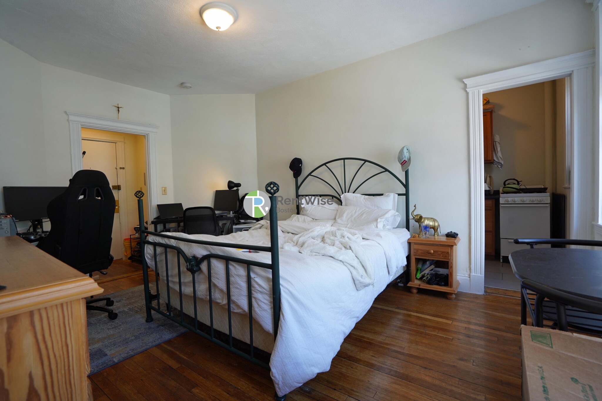 74 Brainerd Rd, Allston