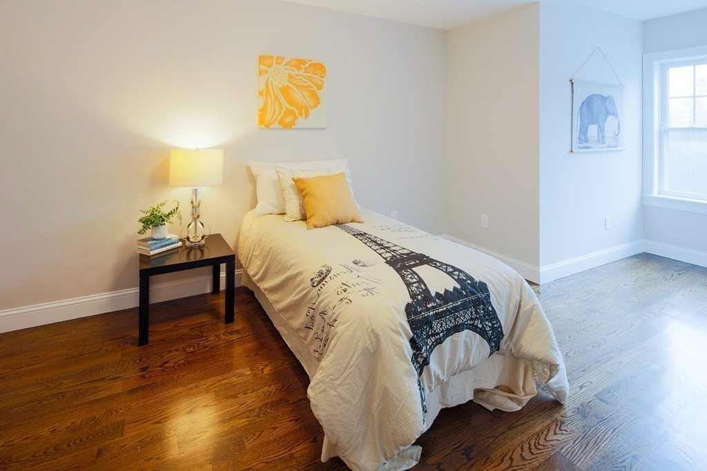 93 Calvary St, South Side