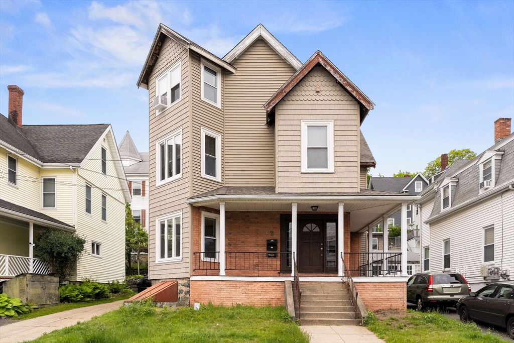 72 Wyoming Ave, Malden