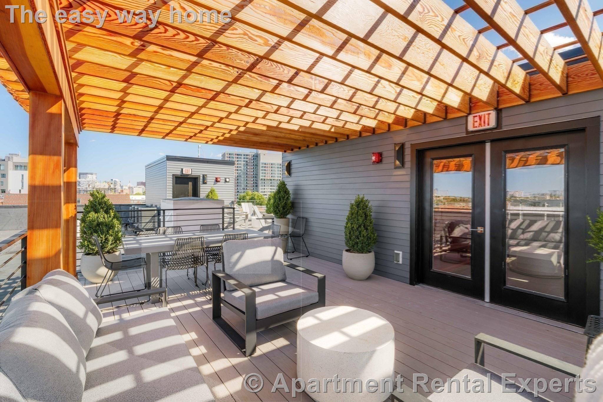 28 South St, Inman Square