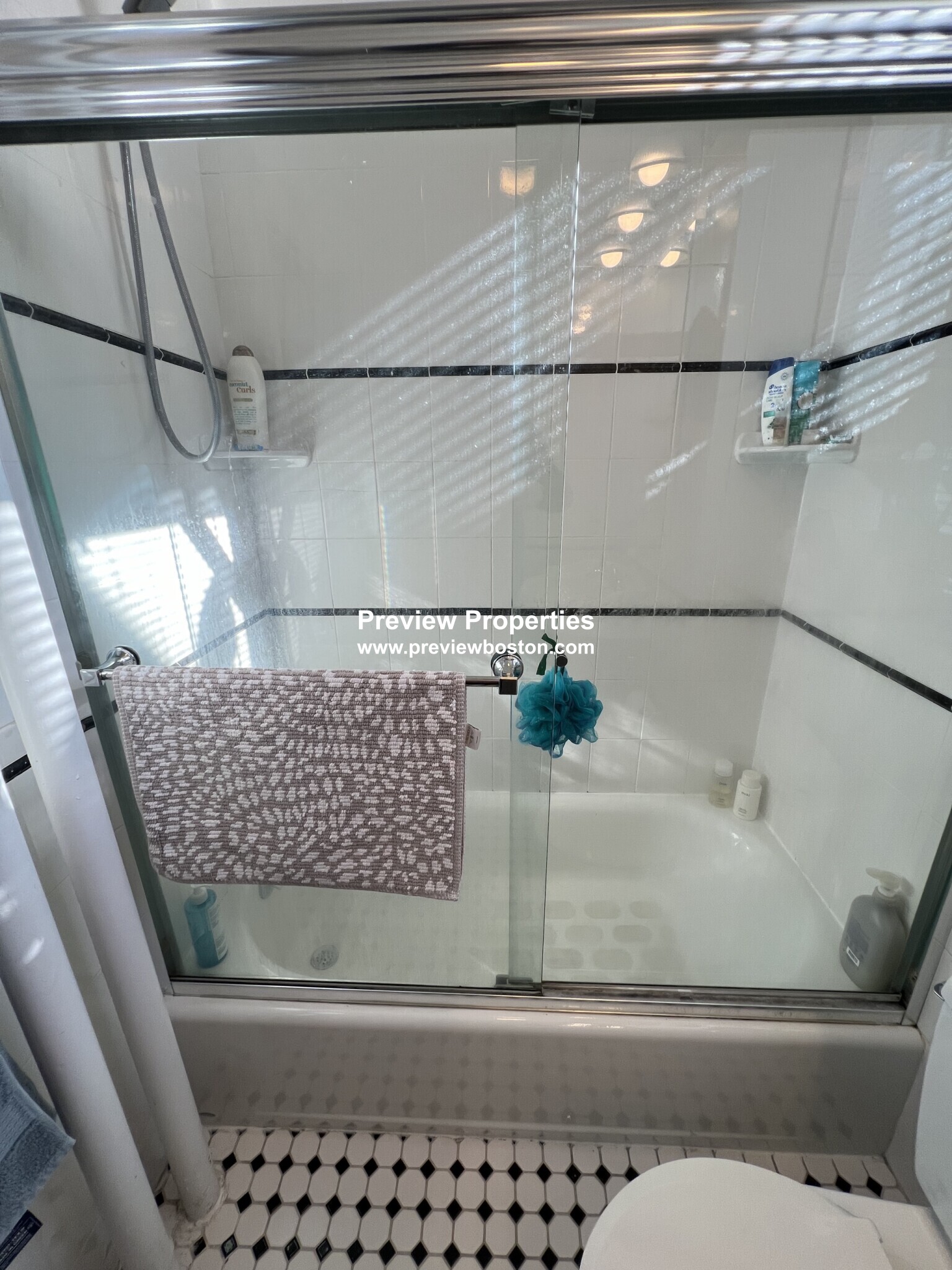 1750 Commonwealth Ave, Brighton