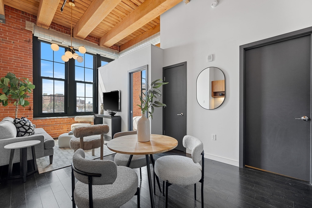 319 A St, South Boston