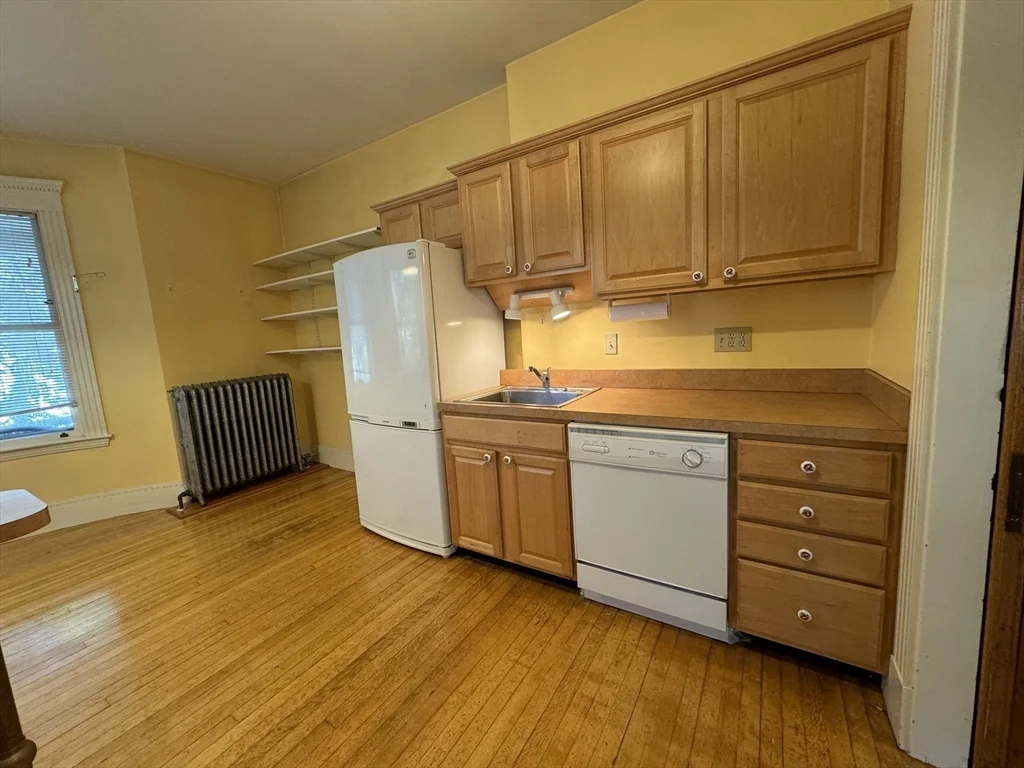 590 Cambridge St, Allston