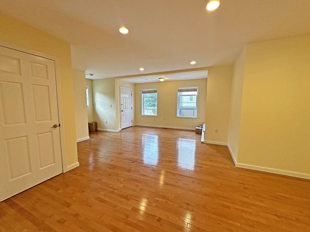 30 Salisbury Rd, Newton Corner