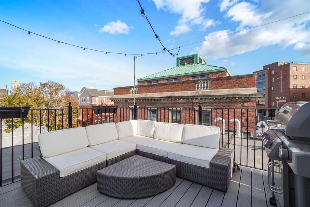 280 Gold St, South Boston