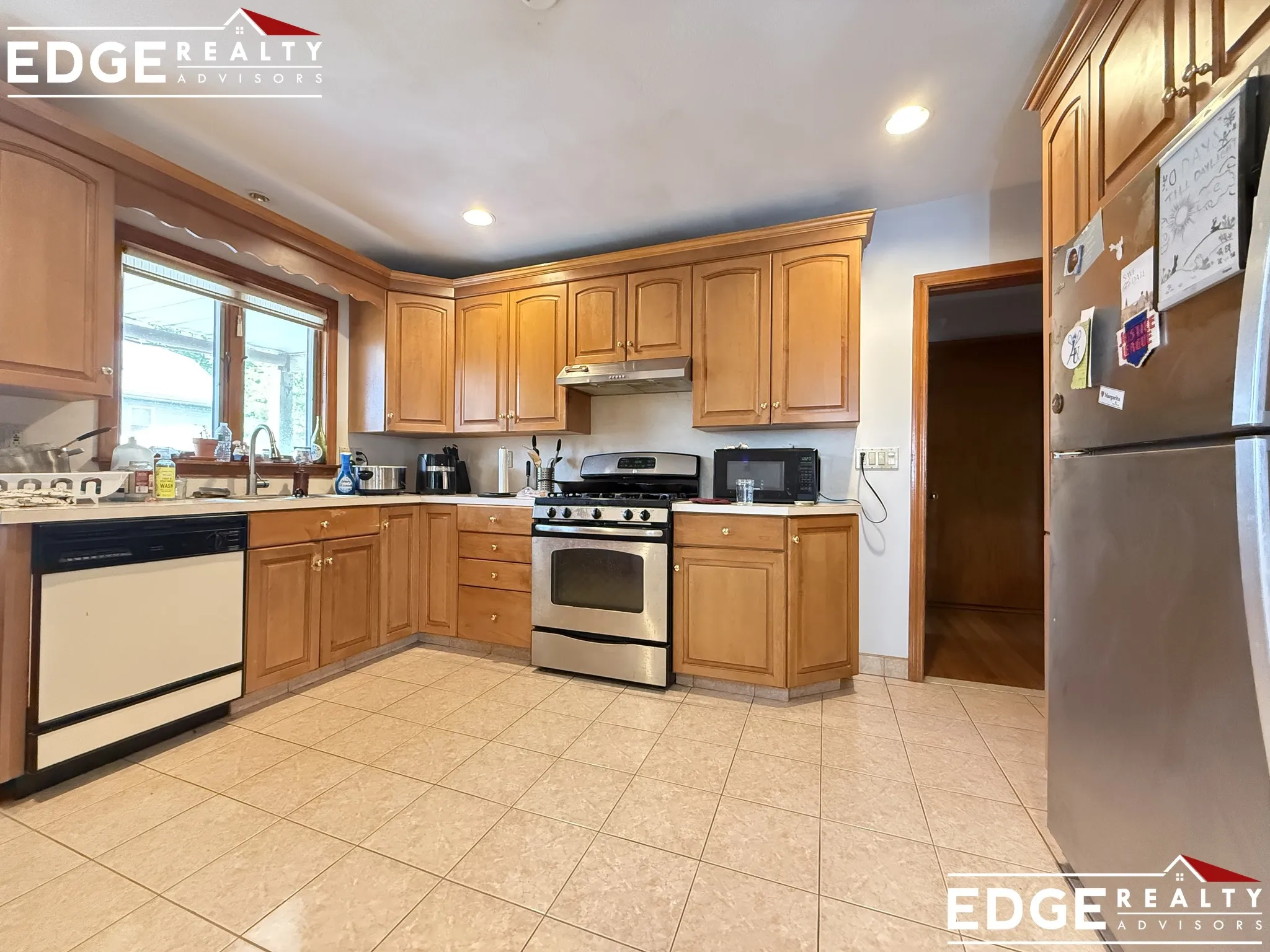 494 Washington St, Brighton