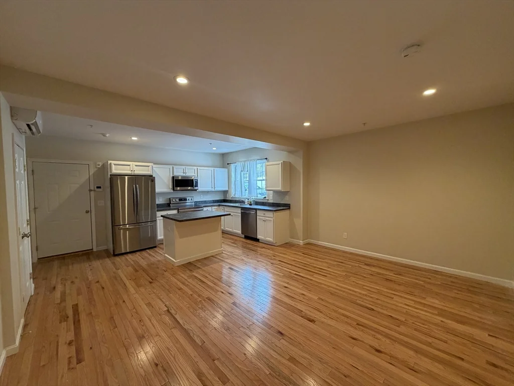 160 Summer St, Haverhill