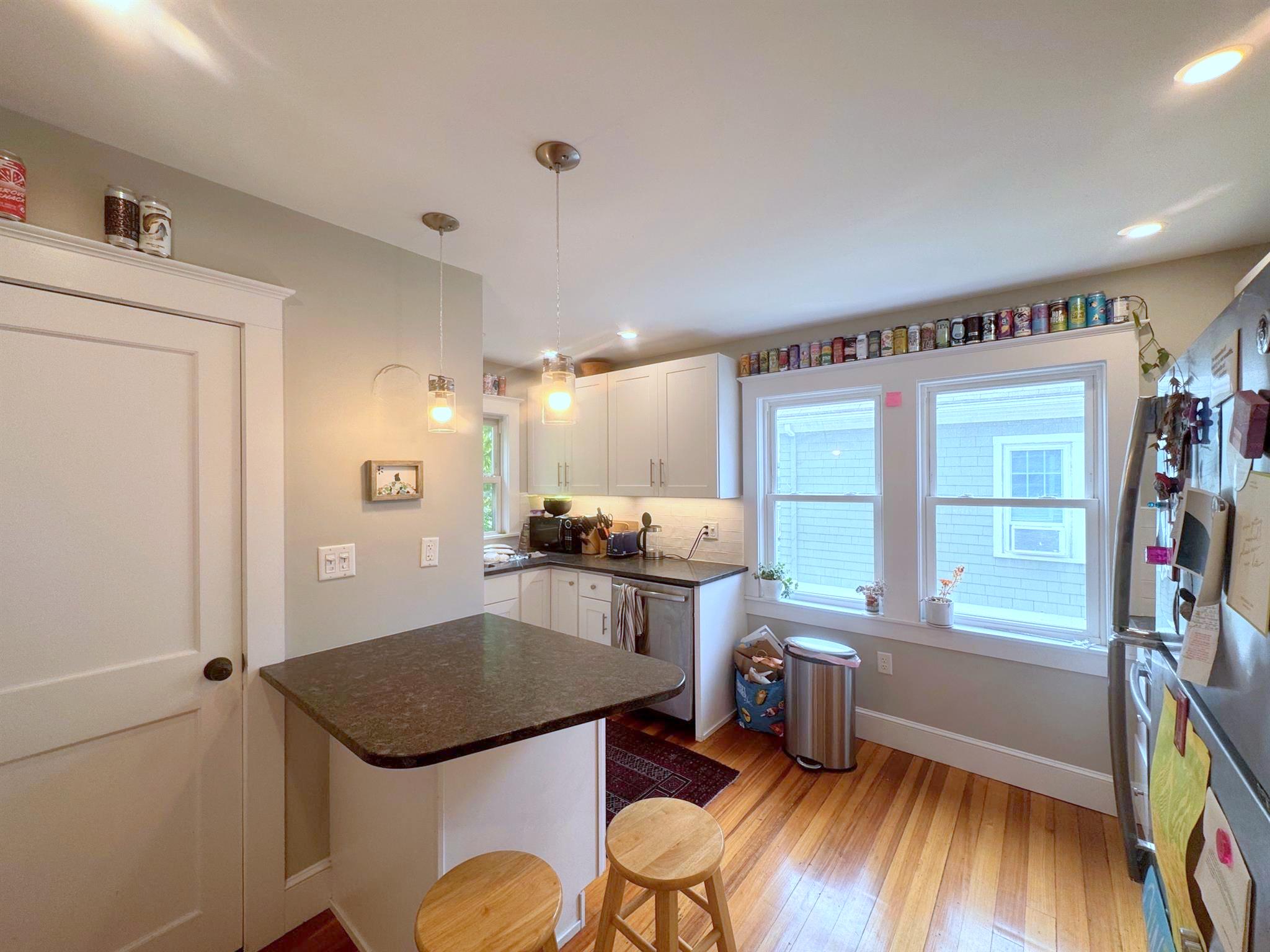 16 Corinthian Rd, Tufts