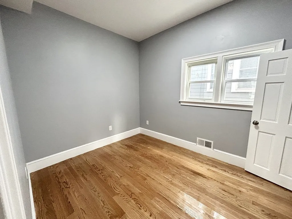 3 Grafton St, Boston