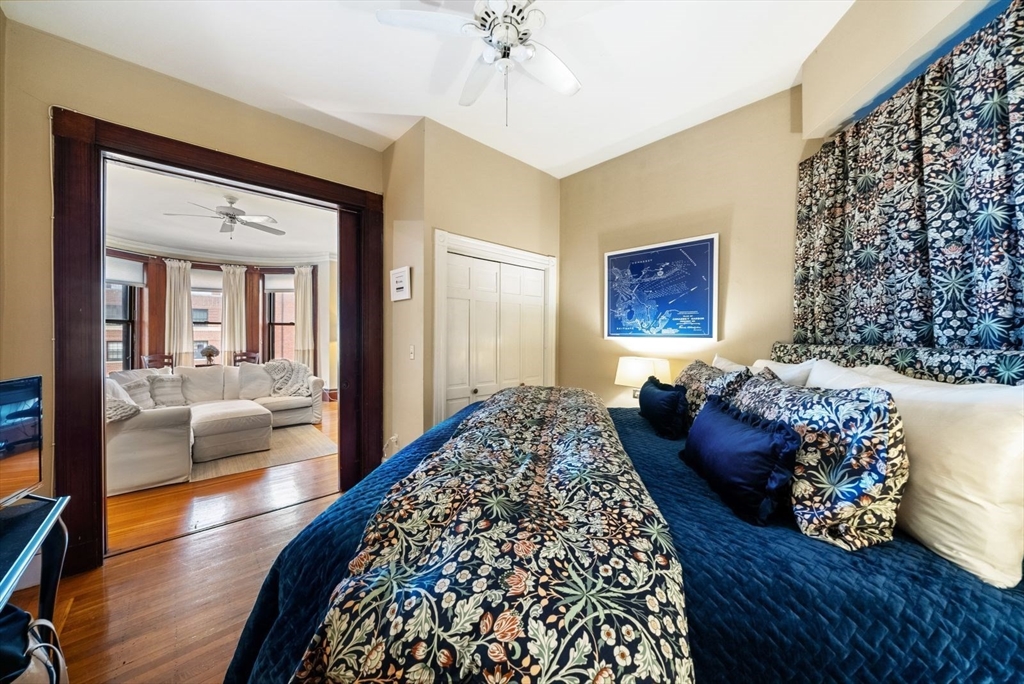 295 Beacon, Back Bay