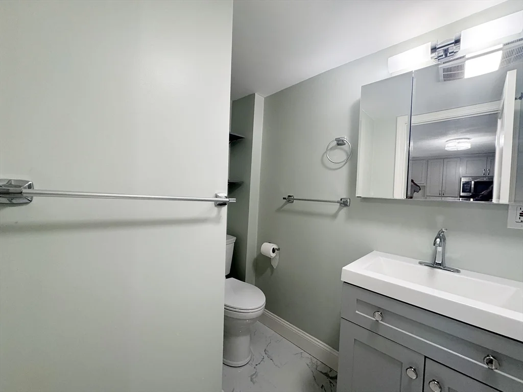 7 Sumner Pl, East Boston