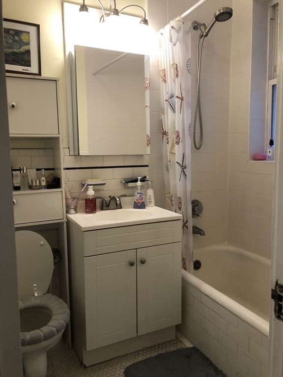 97 Chester St, Allston