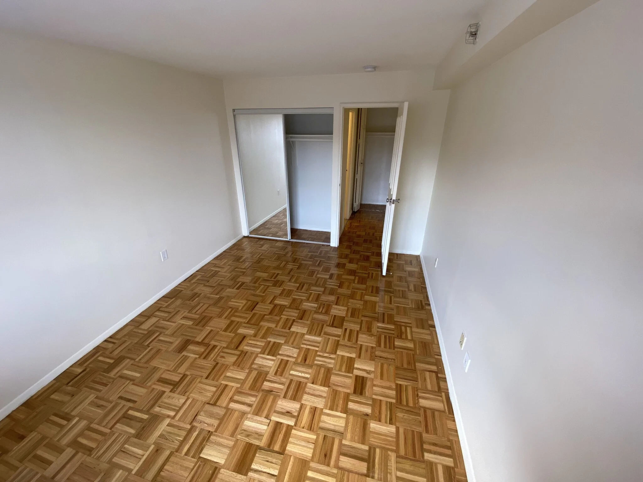 185 Freeman St, Coolidge Corner