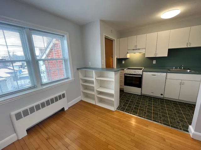 179 Elm St, Davis Square