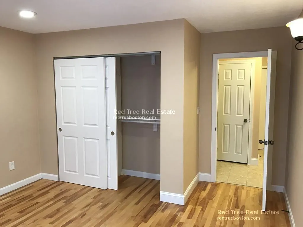 276 Chestnut Hill Ave, Brighton