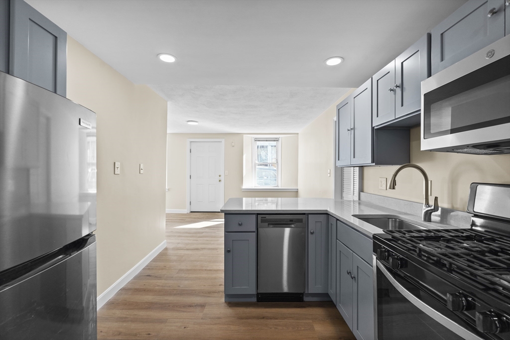 276 W 3rd St, South Boston