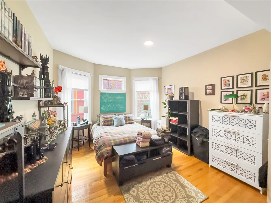 153 Amory St, Roxbury