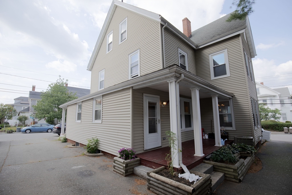 115 Taylor St, Waltham