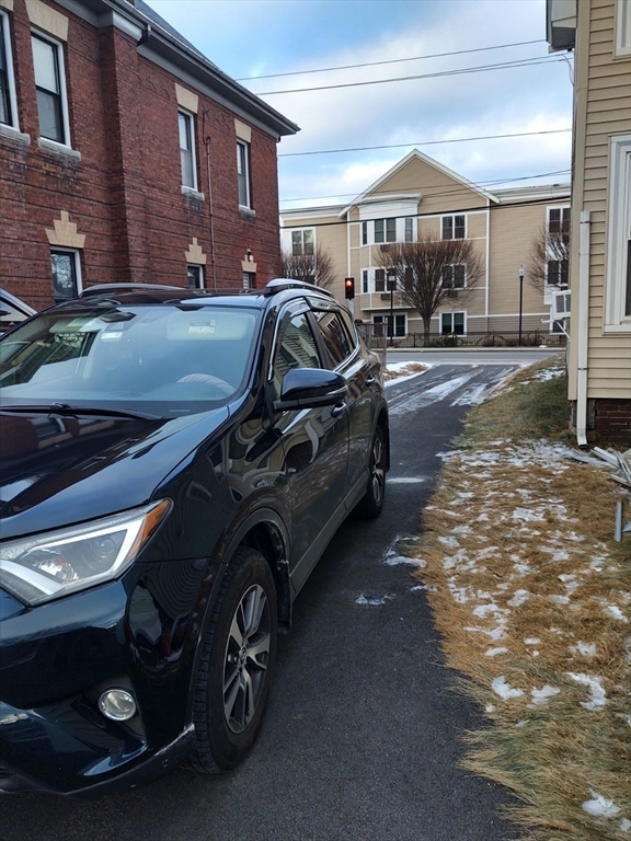 96 Pleasant St, Marlborough