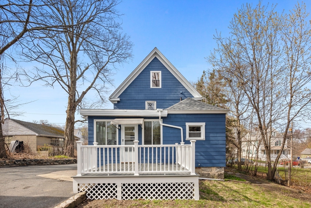 5 Fells Ave, Milford