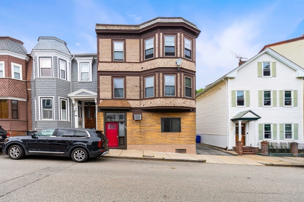 526 E 5th St, South Boston