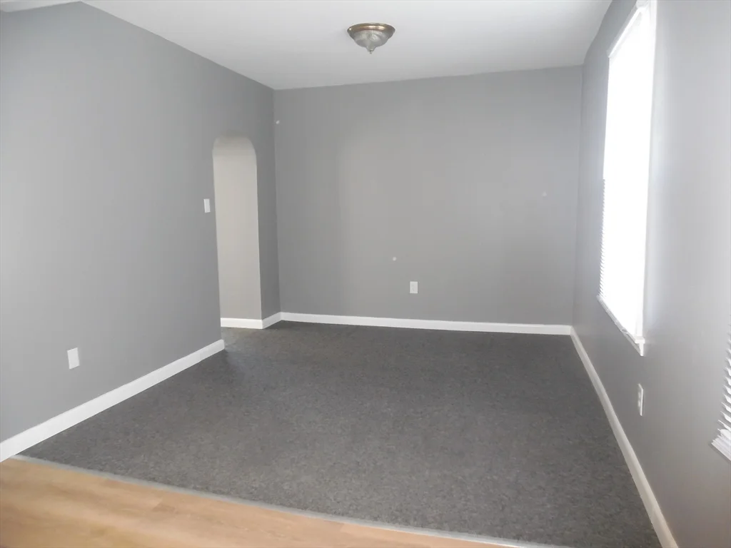185 Mason St, Fall River