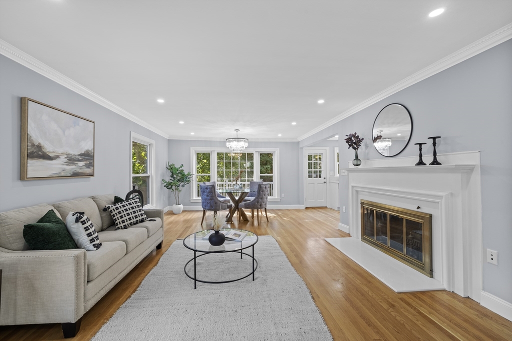 108 Radcliffe Rd, Belmont