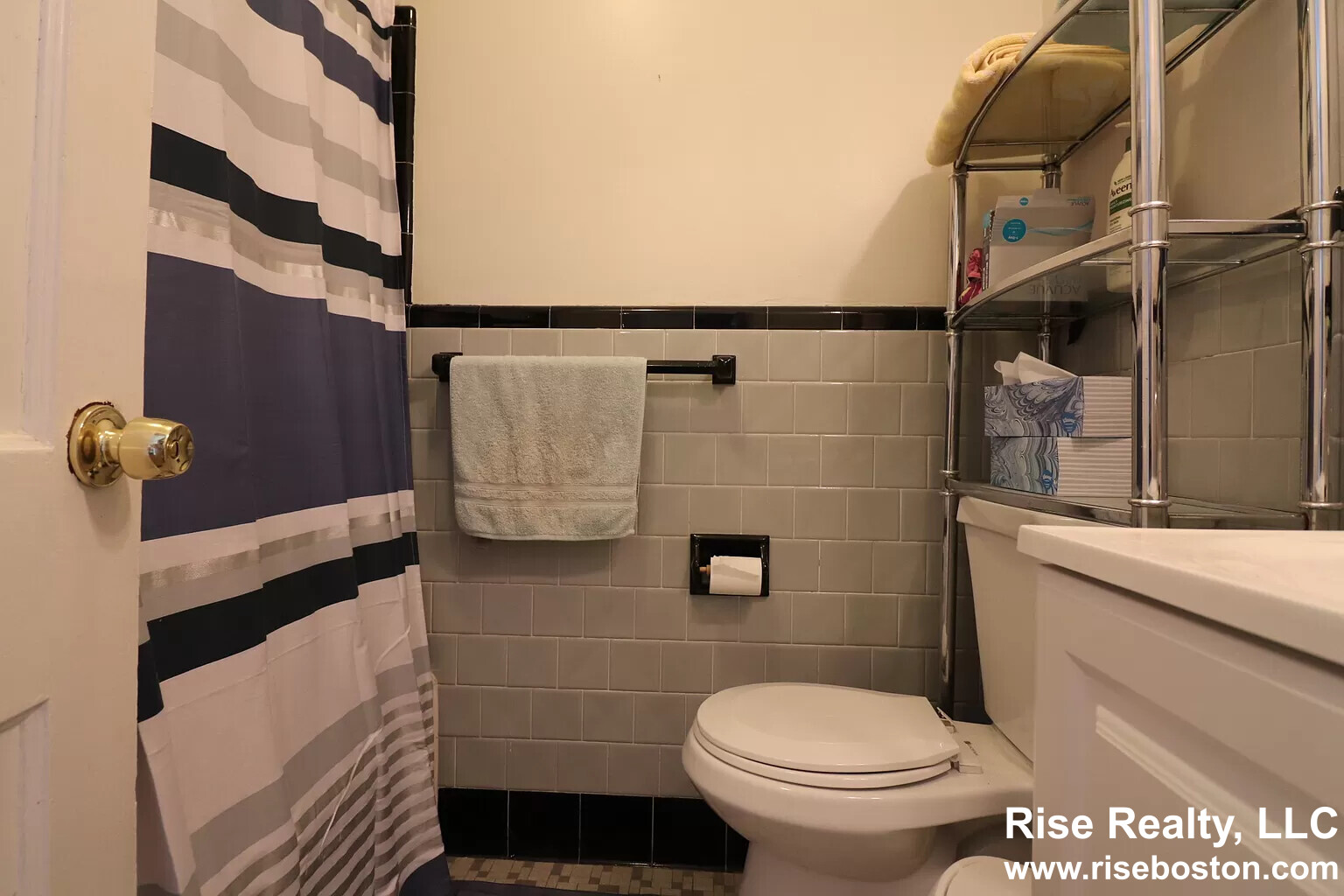 175 Harvard St, Coolidge Corner