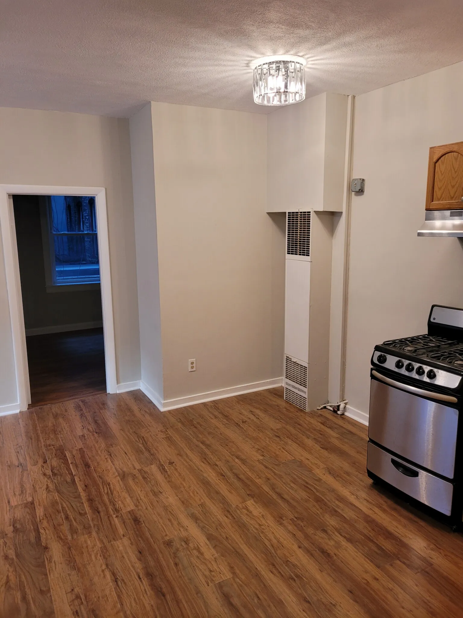 145 Endicott St, North End