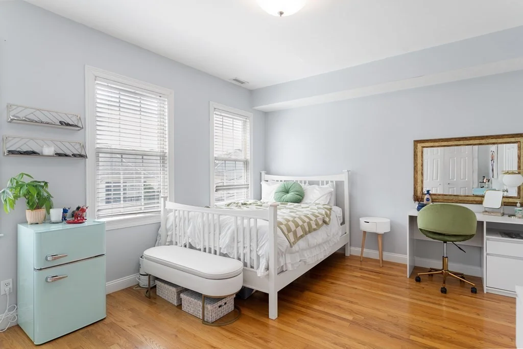 72 Baxter St, South Boston