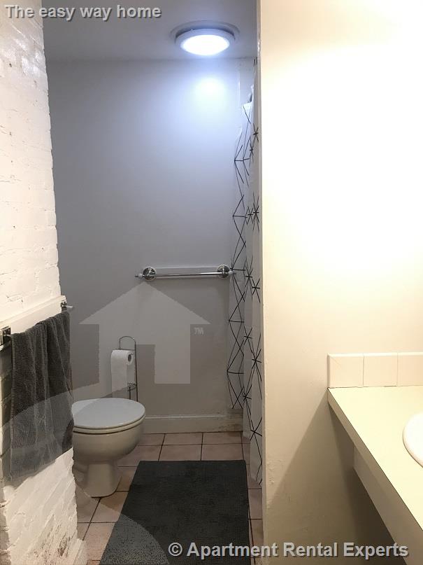 15 Linnaean St, Porter Square