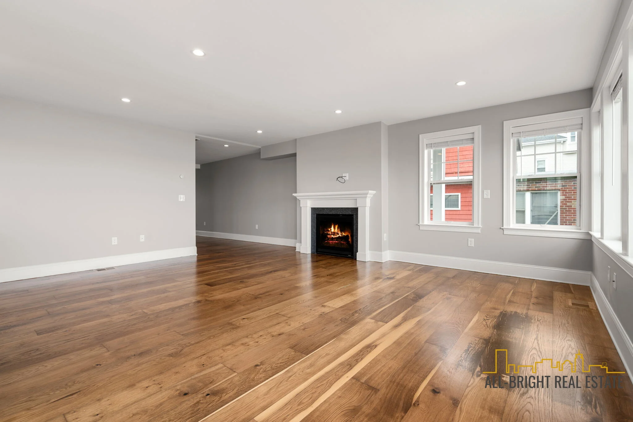 176 Winthrop Shore Dr, Winthrop