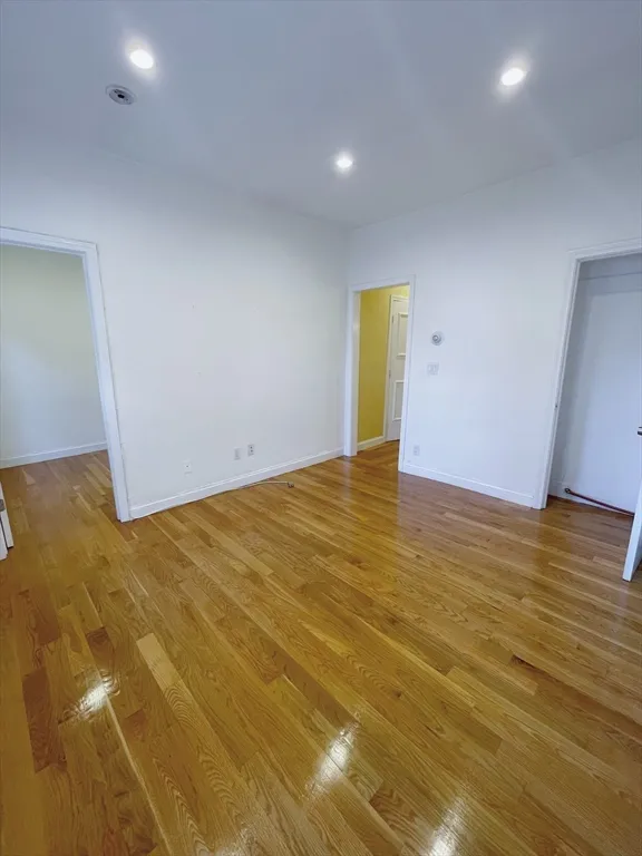 63 Middle St, South Boston