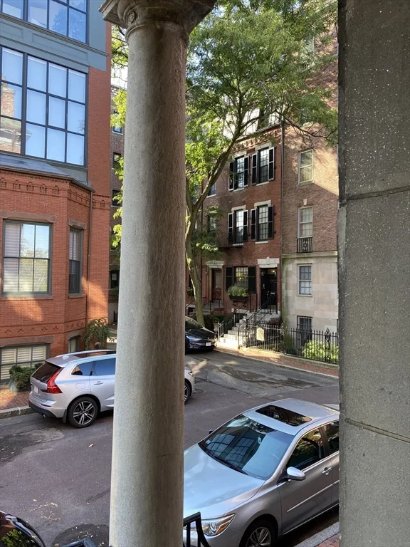 2 Otis Pl, Beacon Hill