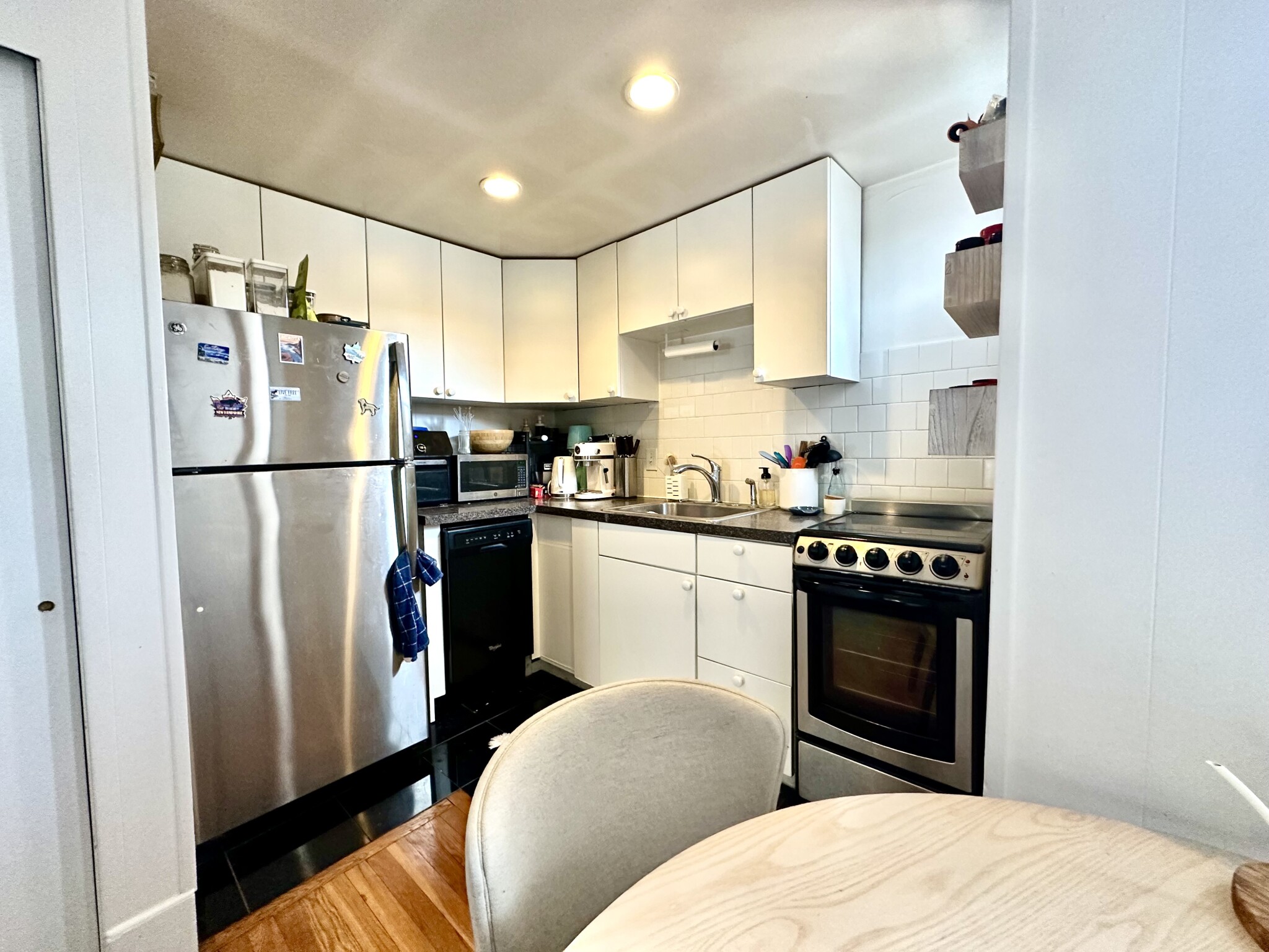 90 West Cedar St, Beacon Hill