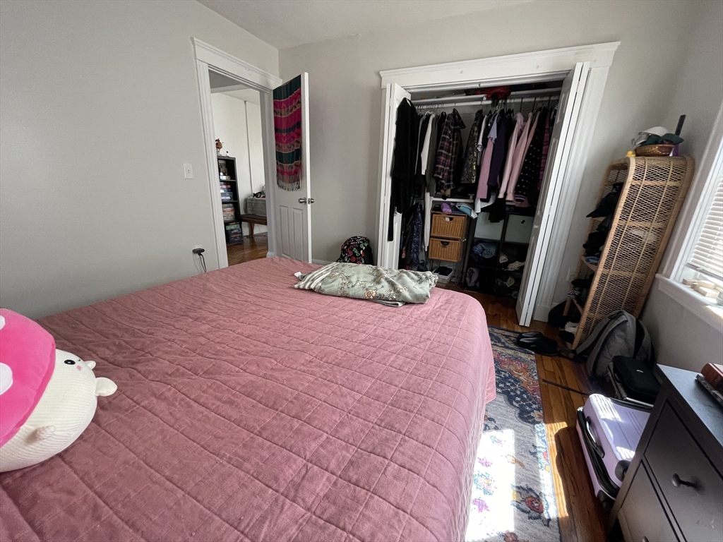 249 Hyde Park Ave, Jamaica Plain